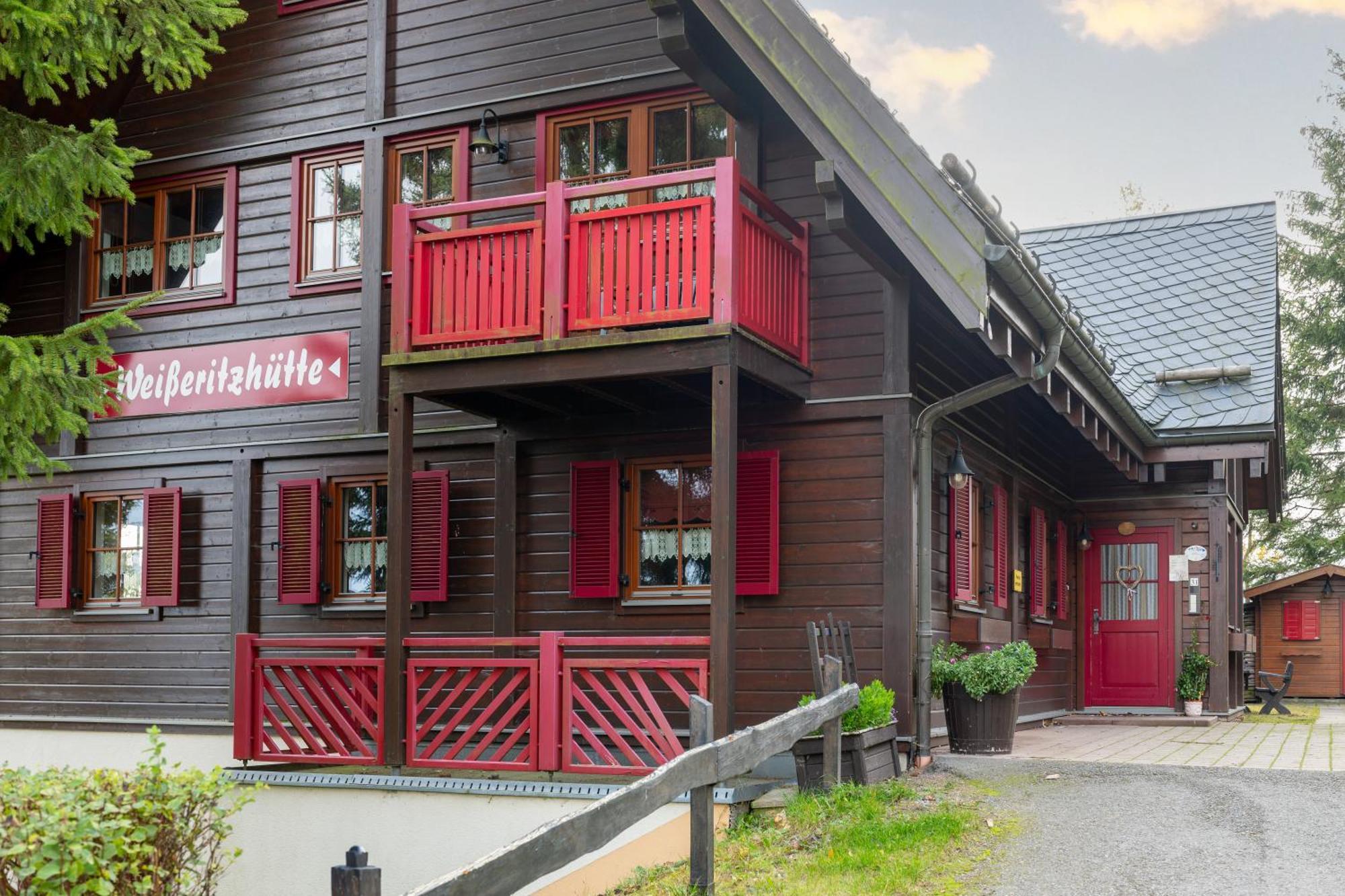 Zum Silberstollen 2 Häuser Am Berg Polderhof Und Weißeritzhütte Ferienpark 3*